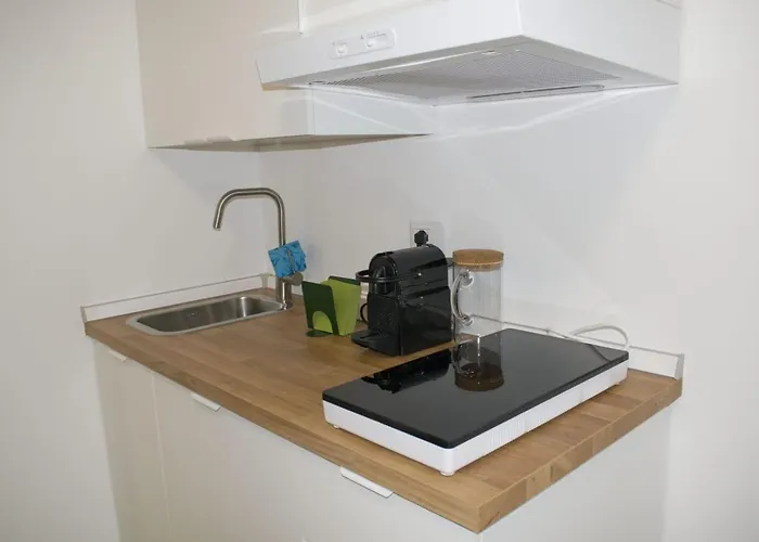 Maison 37 *